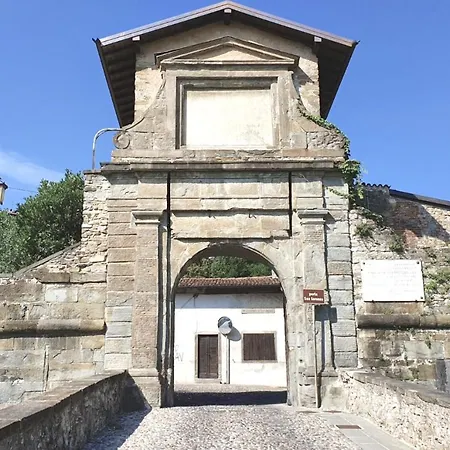 Luminoso Vicino Al Parco E Porta Citta Alta *